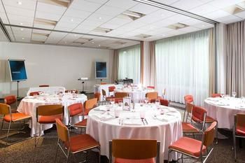 Hotel Novotel Paris Cr�teil Le Lac