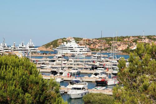 Exclusive Marina Apartment Porto Cervo