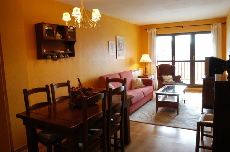 Apartamentos Prados De Velarta
