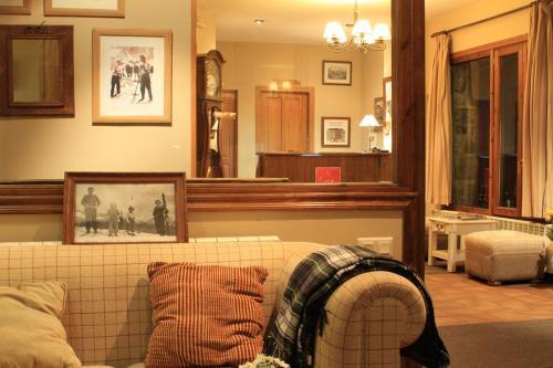 Aparthotel El Reyno (.)