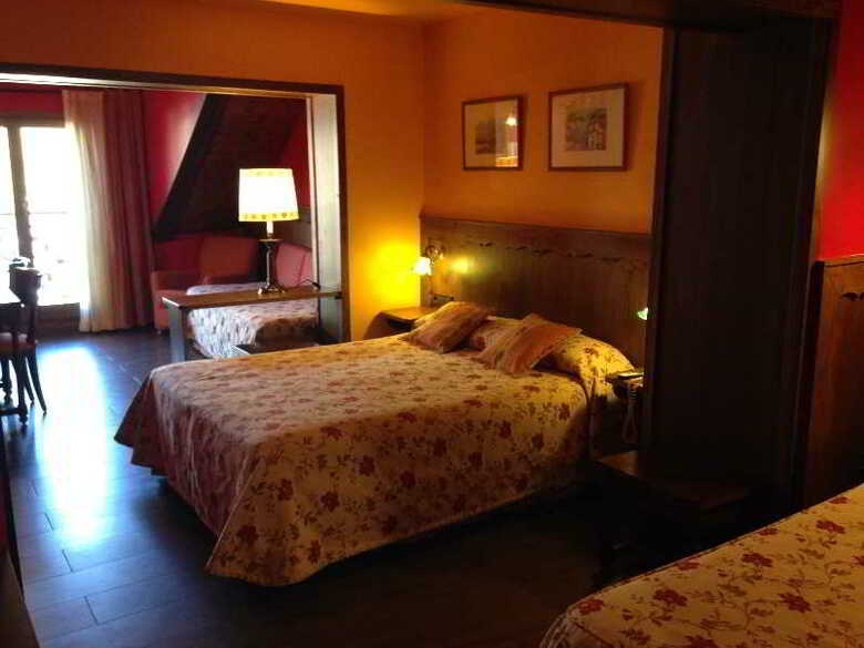 Hotel Aran La Abuela