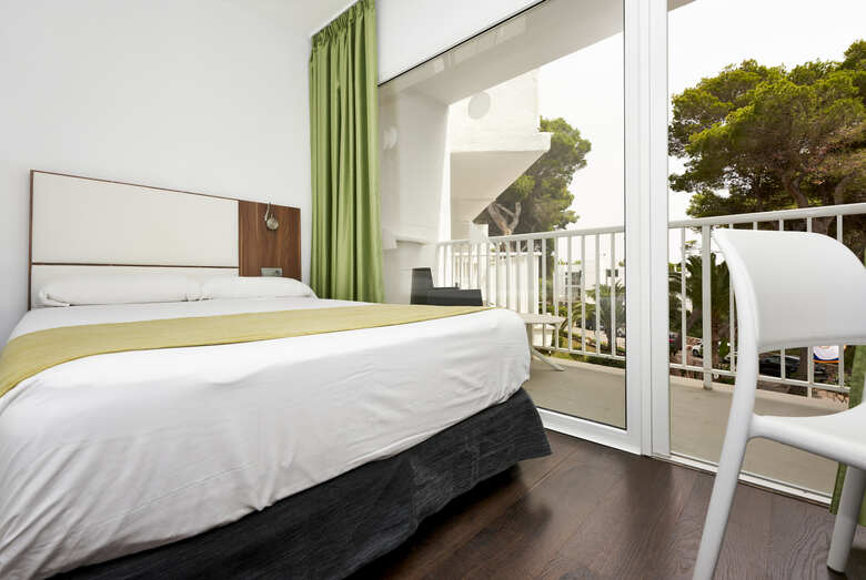 Hotel Globales Cala Blanca