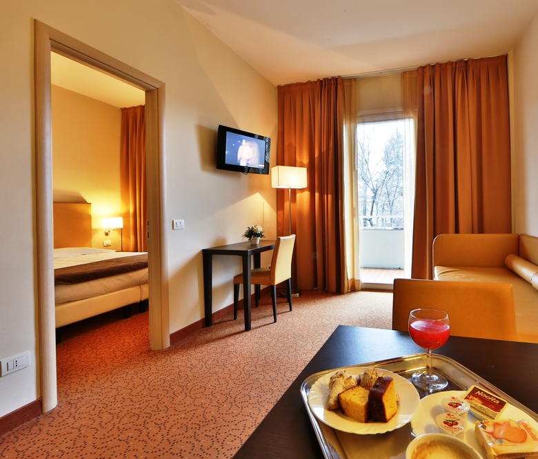 Hotel Regal Residence