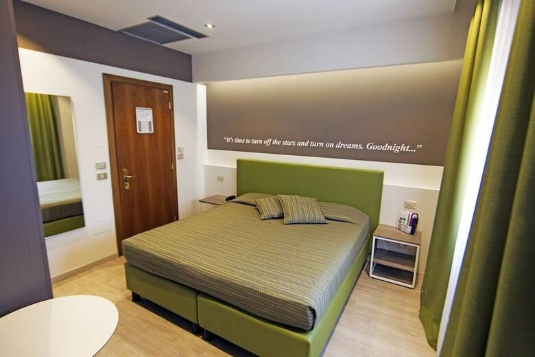Hotel Ideal