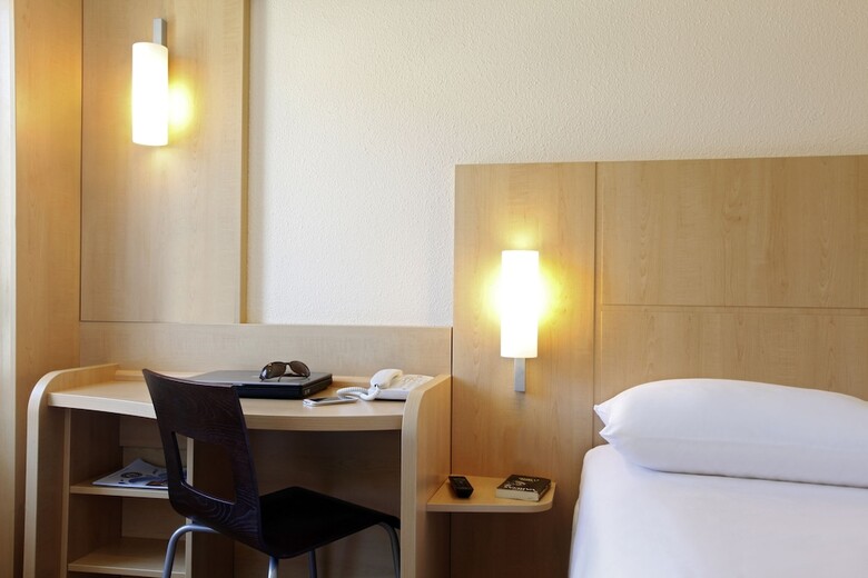Hotel Ibis Marseille Bonneveine Calanques Plage