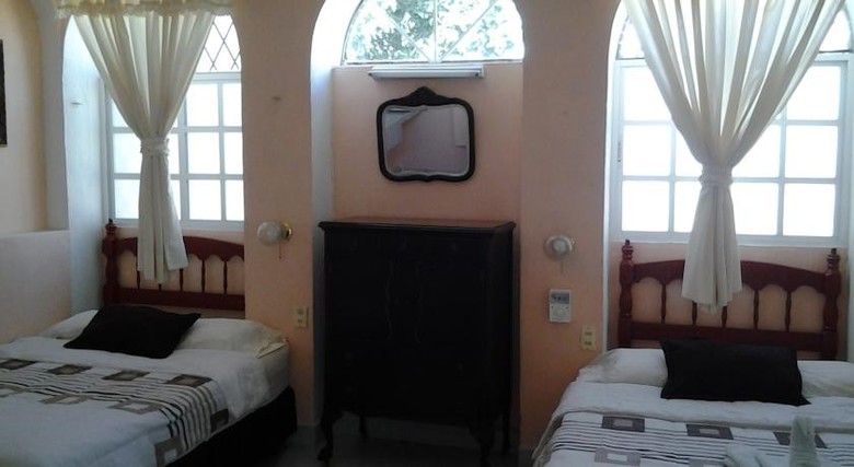 Hostal 62 St. Guesthouse