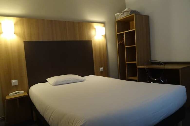 Hotel H�tel Saint-patrick
