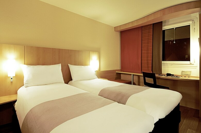 Hotel Ibis Nantes Centre Tour Bretagne