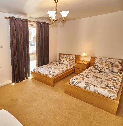 Edinburgh Pearl Apartments - Lochrin Place
