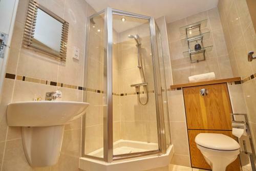 Edinburgh Pearl Apartments - Lochrin Place