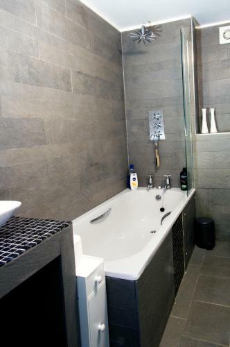 Heritage City - Central New Town Apartment