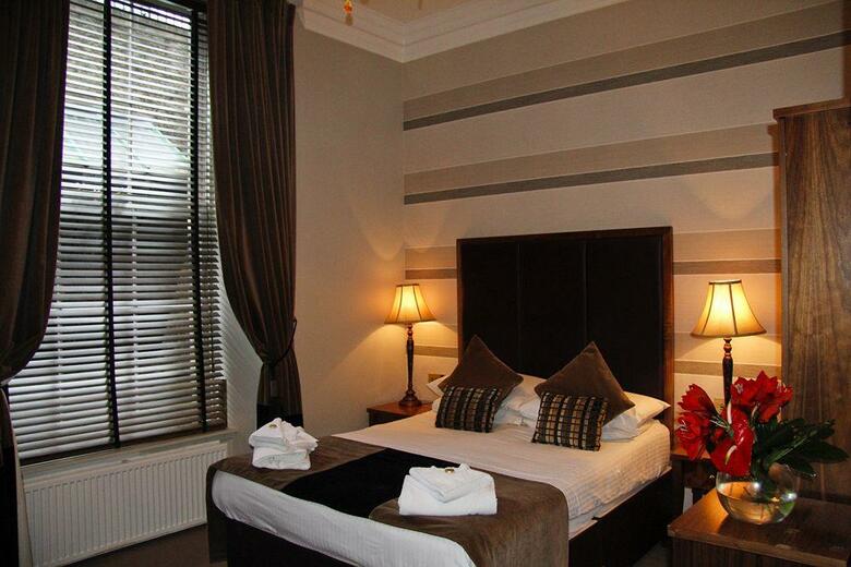 Albany Ballantrae Hotel
