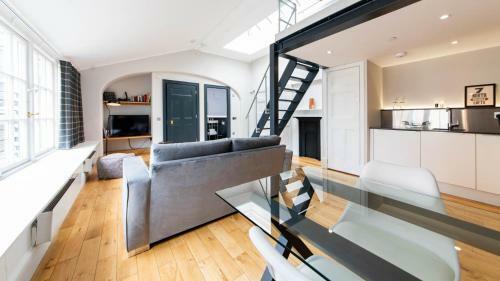 Apartamentos Destiny Scotland - North Bridge Lofts