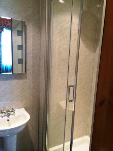 Hostal Bellevue Guest House