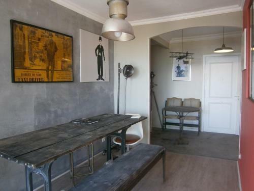 Vintage Apartment