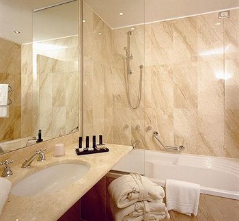 Hotel Acquaviva Del Garda  Resort & Spa