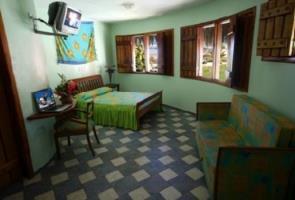 Hotel Back Door Village