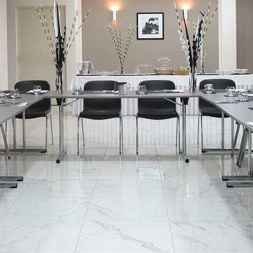 Stelle Hotel