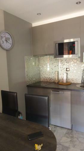 Apartamento Rue Lacour One Bedroom 239