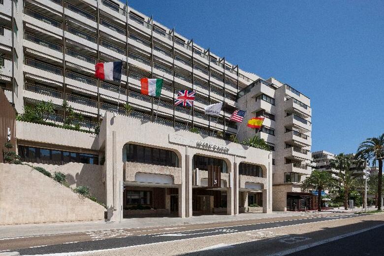 Hotel H�tel Gray D'albion Barri�re Cannes