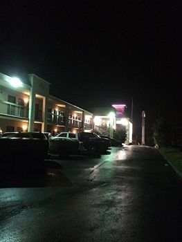 Motel Colonial Inn