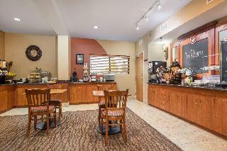 Hotel Americinn Rochester Airport