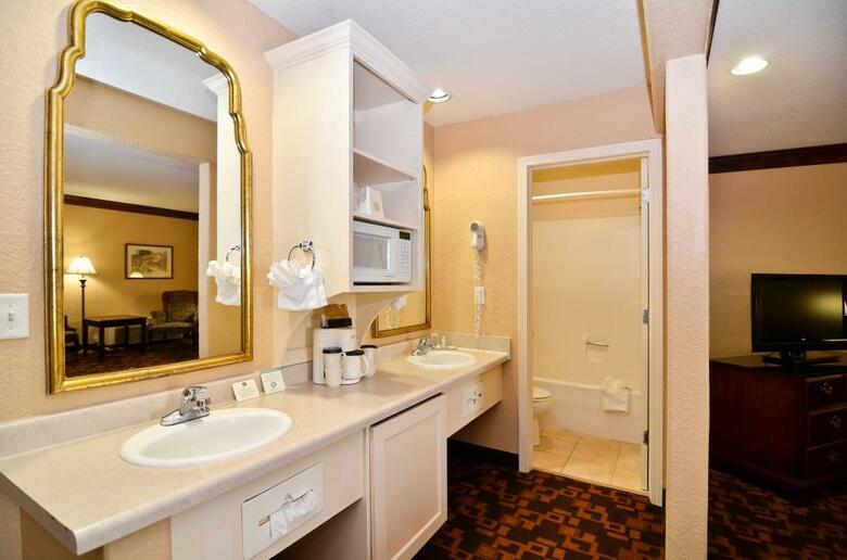 Hotel Best Western Cantebury Inn & Suites