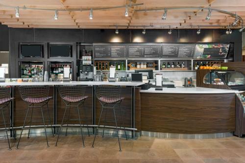 Hotel Courtyard By Marriott Buffalo Airport