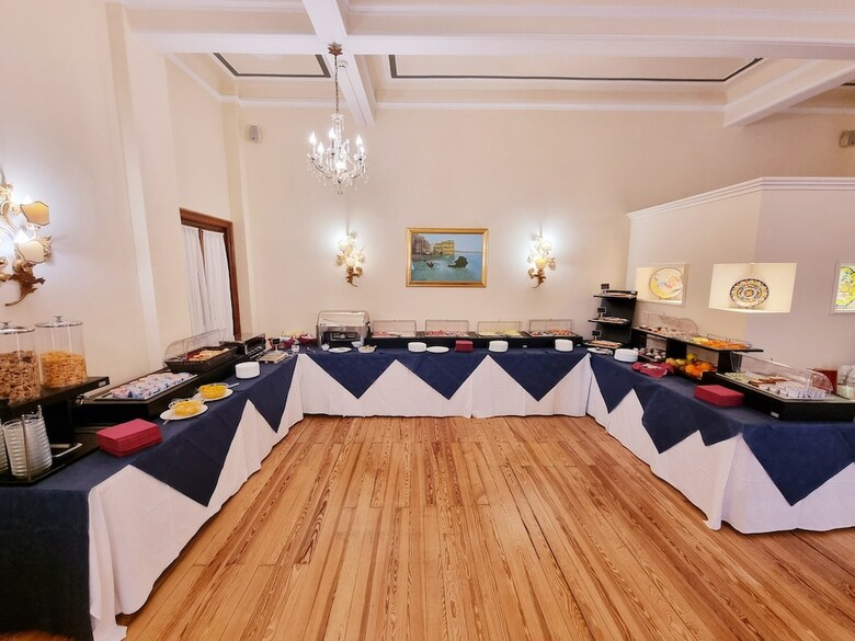 Hotel Canali
