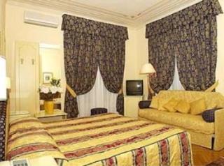 Hotel Jolanda