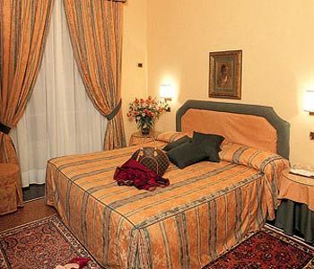 Hotel Jolanda