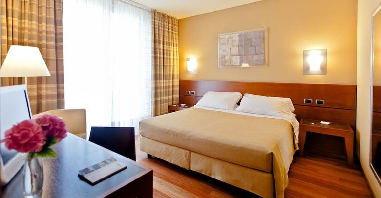 Hotel Rossini Al Teatro