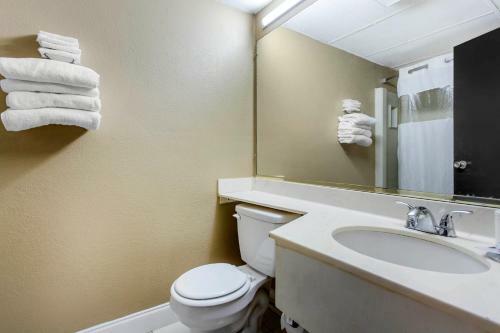 Motel Travelers Inn & Suites - I-95 Exit 145