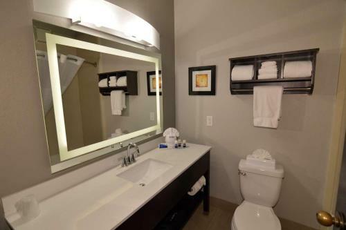 Holiday Inn Express Hotel & Suites Liberal