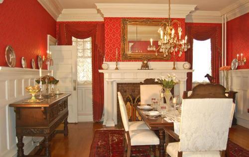 Bed & Breakfast Albanus Phillips Inn