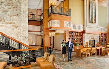 Hotel Eaglewood Resort & Spa