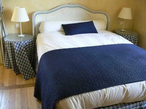 Bed & Breakfast Le Ph�nix Chambres Et Table D'h�tes