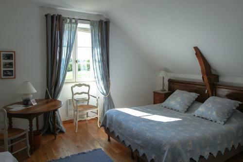 Hostal Maison D'h�tes Domaine De La Rhue