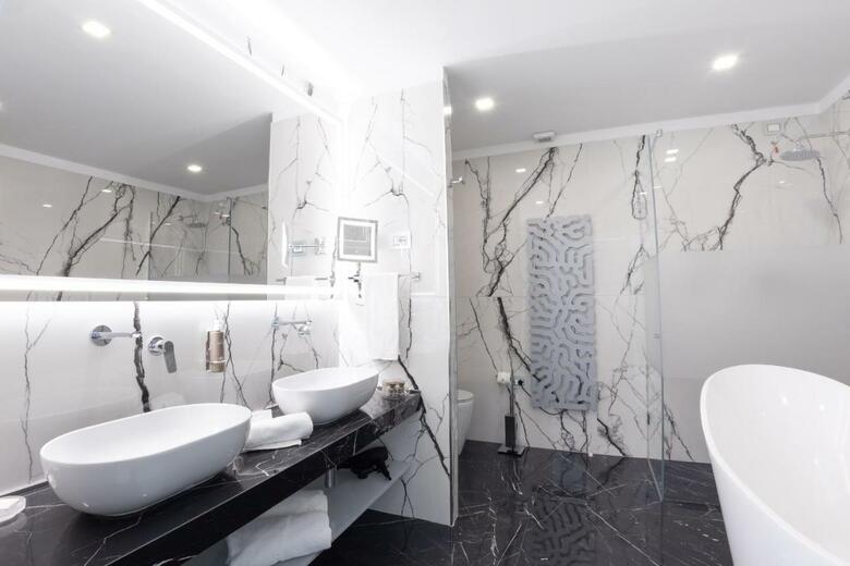 Hotel Costa Brada Luxury Resort