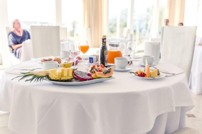 Hotel Costa Brada Luxury Resort