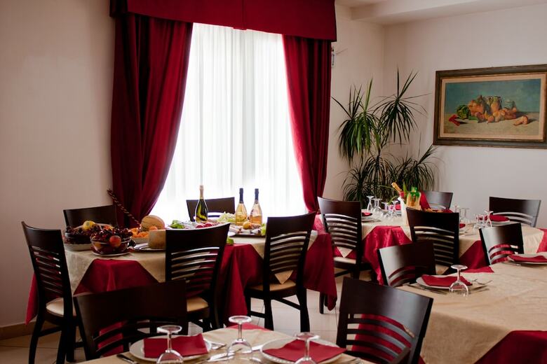 Hotel Pigalle