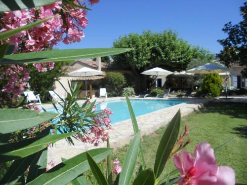 Bed & Breakfast Chambres D'h�tes Le Mas Du Platane
