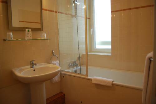 Hotel Le Bretagne - H�tel Spa & Sauna