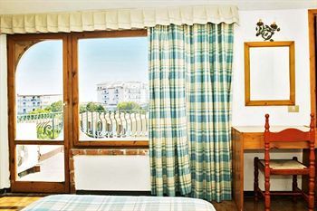 Hotel Holiday Club Naxos