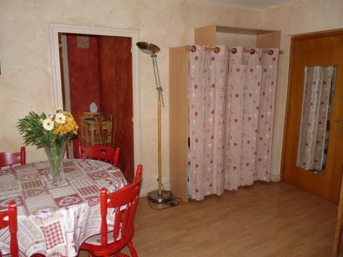 Apartamento Appartement Avec Terrasse Centre Brides