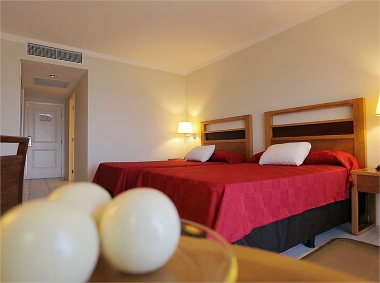 Hotel Playa Paraiso