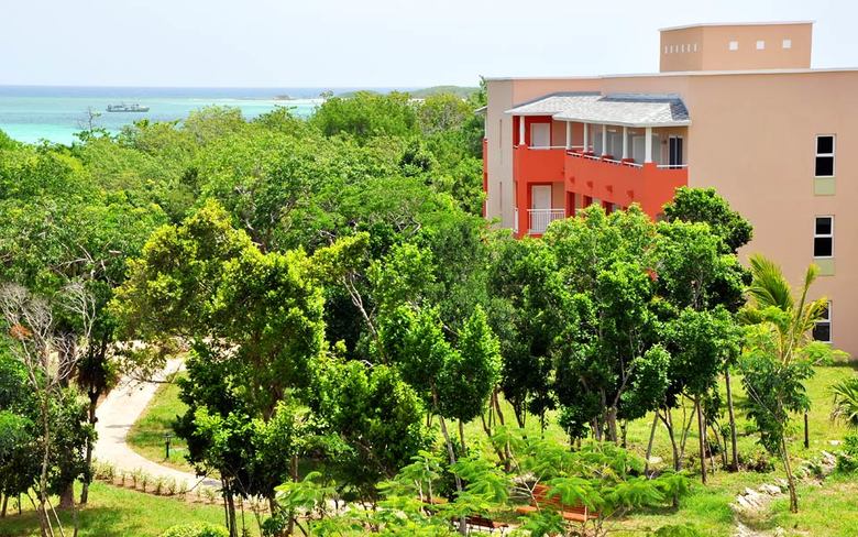 Hotel Playa Paraiso