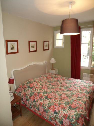Hostal Logis De La Contrescarpe