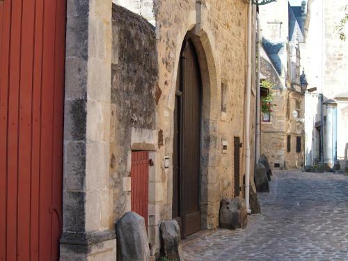 Hostal Logis De La Contrescarpe