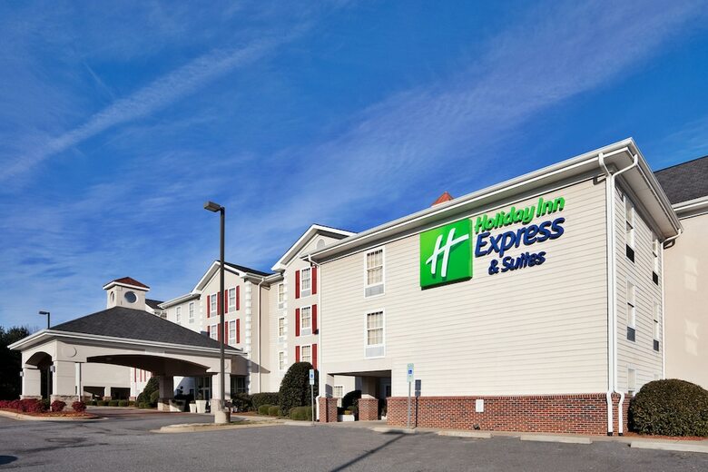 Holiday Inn Express Hotel & Suites Conover - Hickory Area